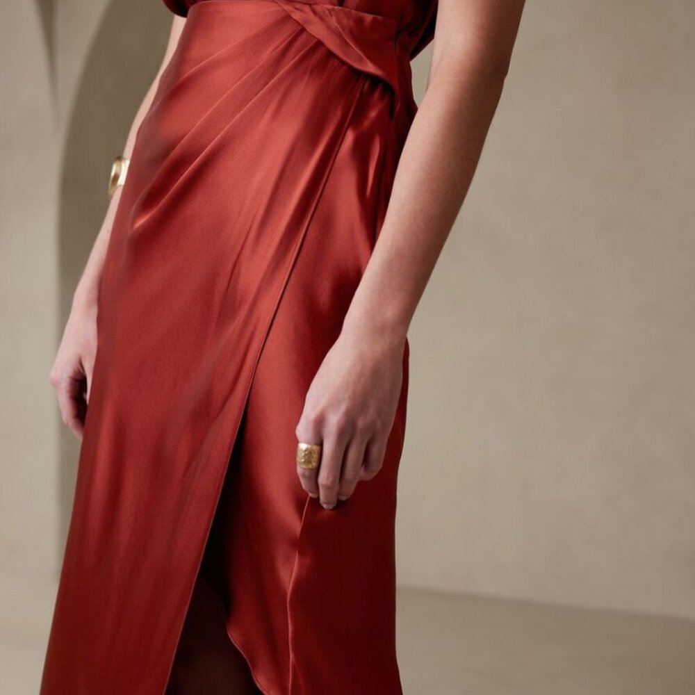 Banana Republic Danae Silk Draped Skirt (Cabin Red, Size 4)